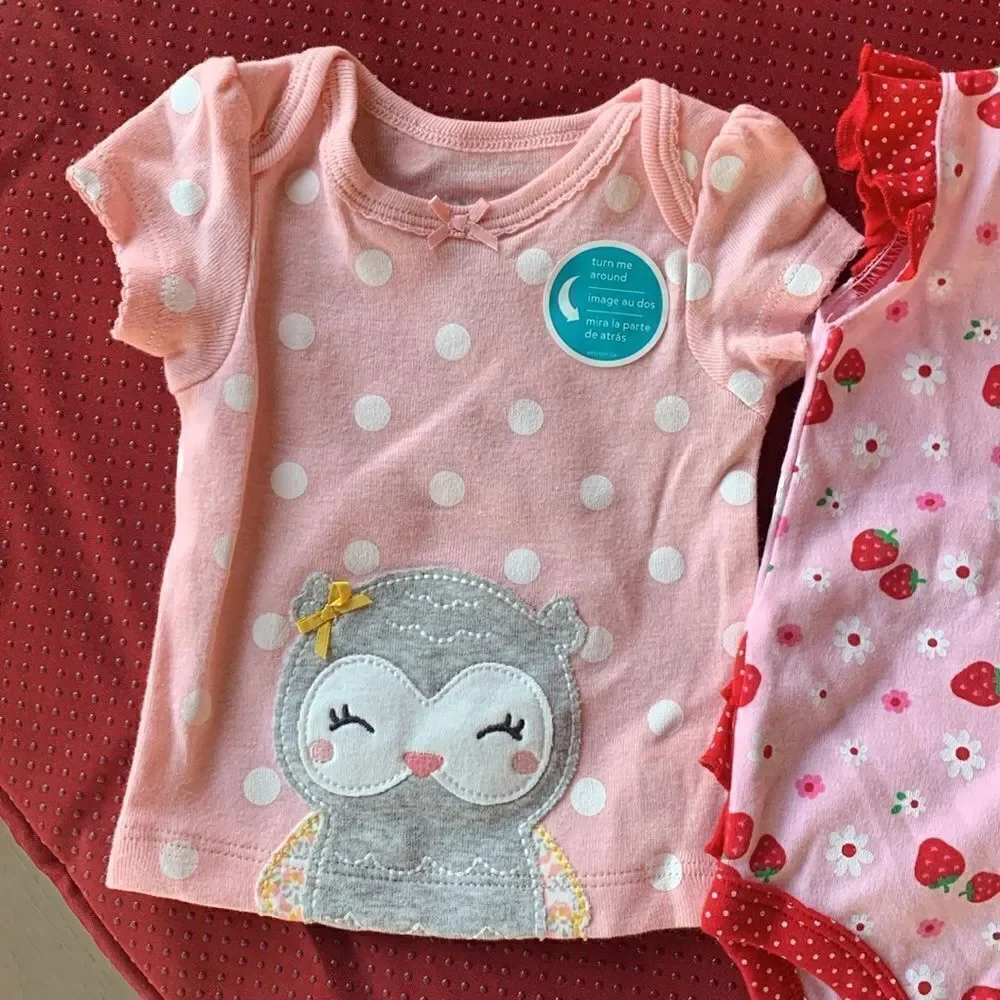 Take 50% OFF- Carter’s 2pcs Mix Tops, Size-NB